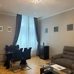 Carlton Suites
